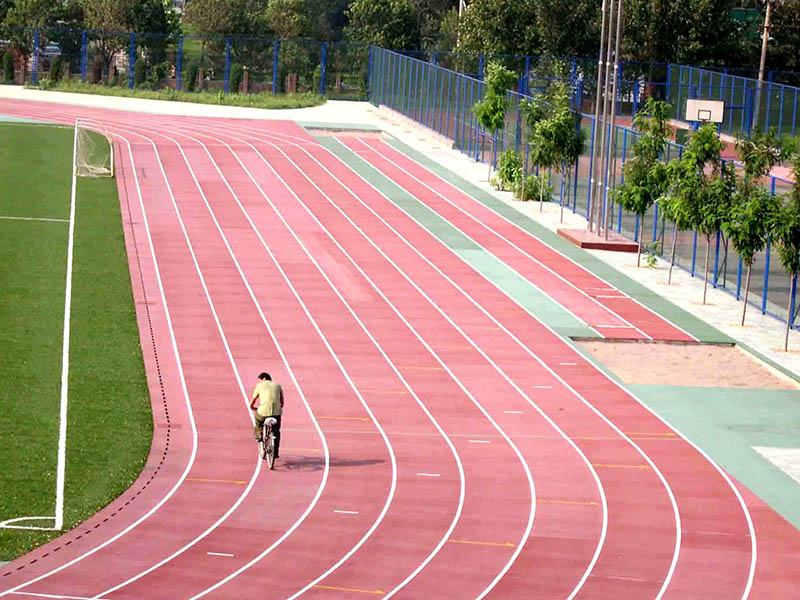 使用塑膠跑道時(shí)需要注意哪些問題？