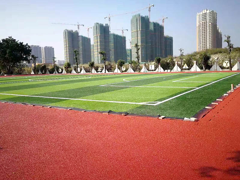 塑膠跑道怎么現場檢測報告？